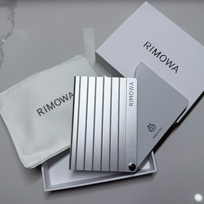 rimowa original grooved aluminum card holder